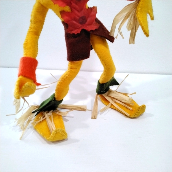 Annalee 9" Foliage Elf🧝 - Picture 4 of 5